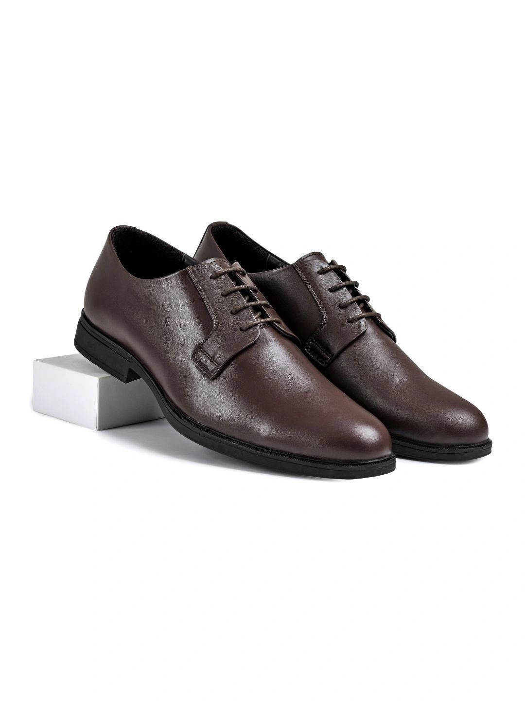 Chardonnay Men Brown Leather Cushioned Plain-toe Formal Derby Shoes