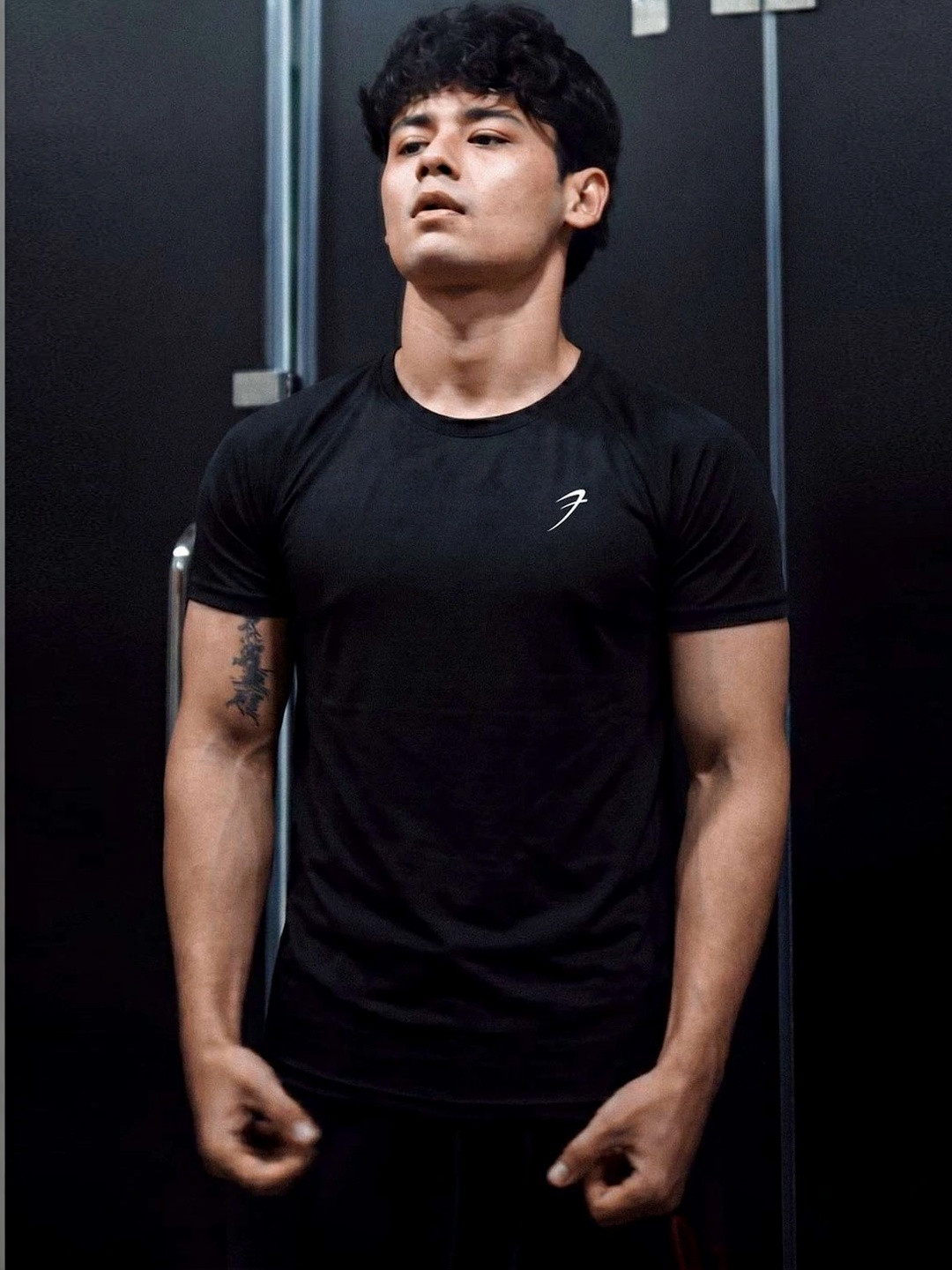 FUAARK Rogue Gym Polyester Round Neck Short Sleeves Slim Fit T-shirt