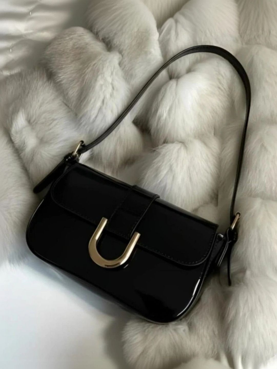CNew Shoulder Bag