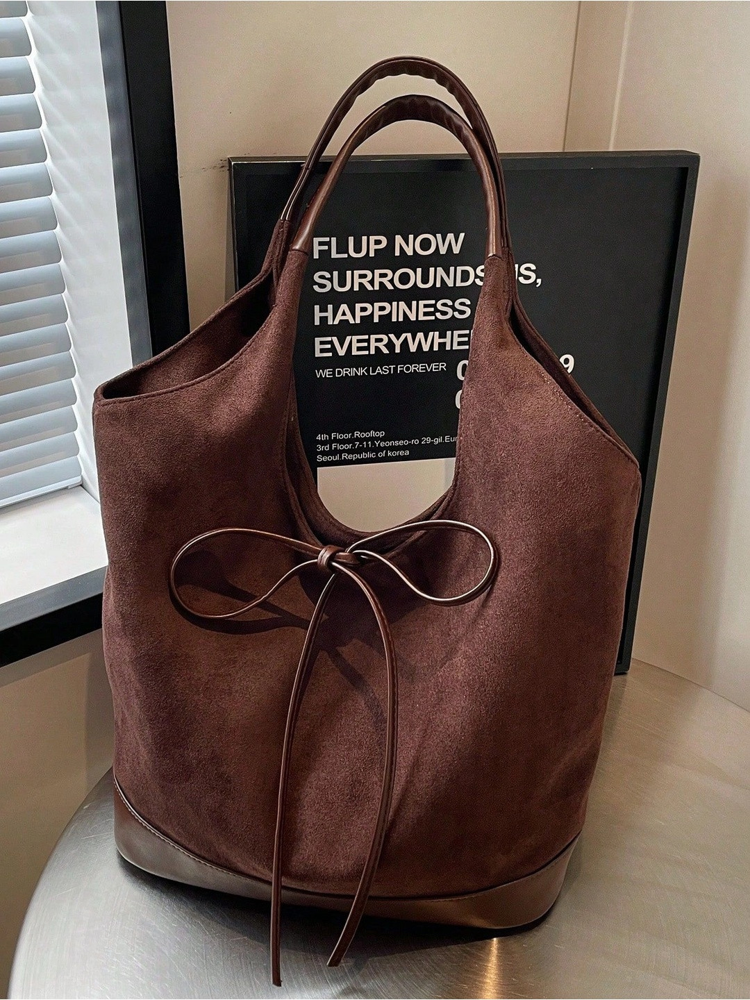 LARCH PU Tote Bag