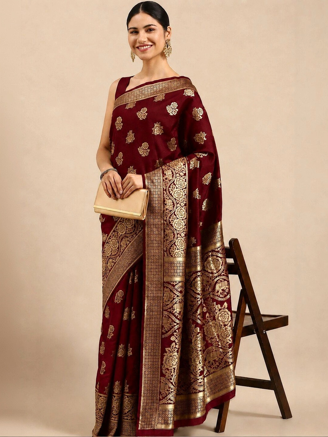 ODHNEE Woven Design Zari Silk Blend Banarasi Saree