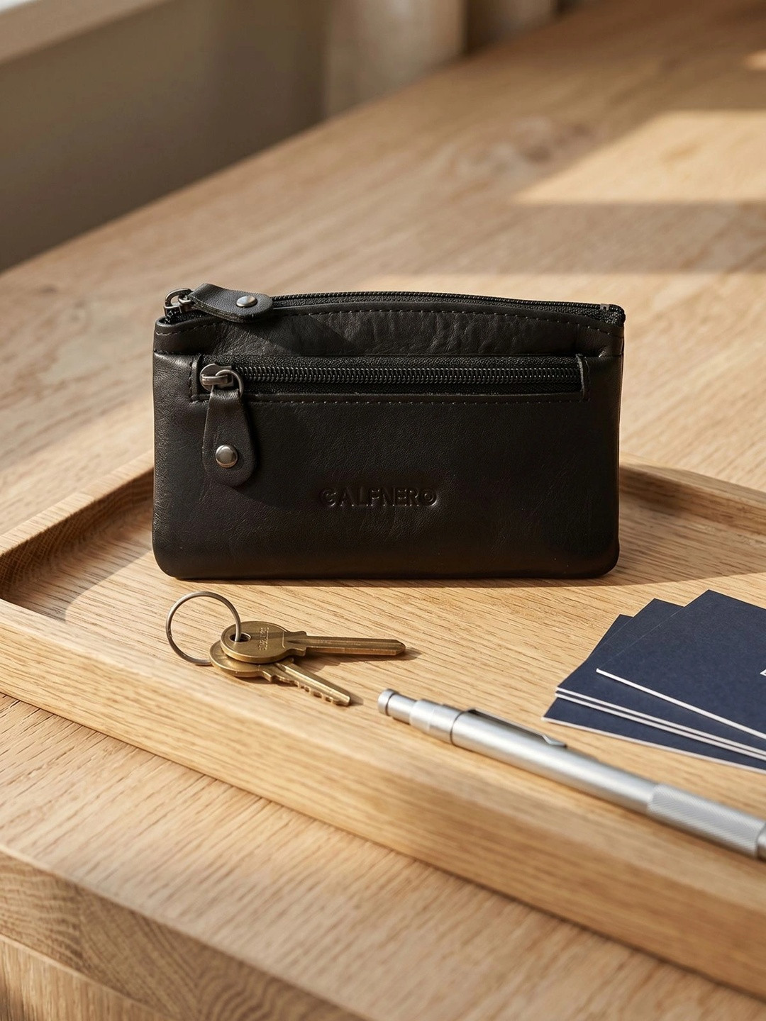 CALFNERO Unisex Leather Zip Around Wallet