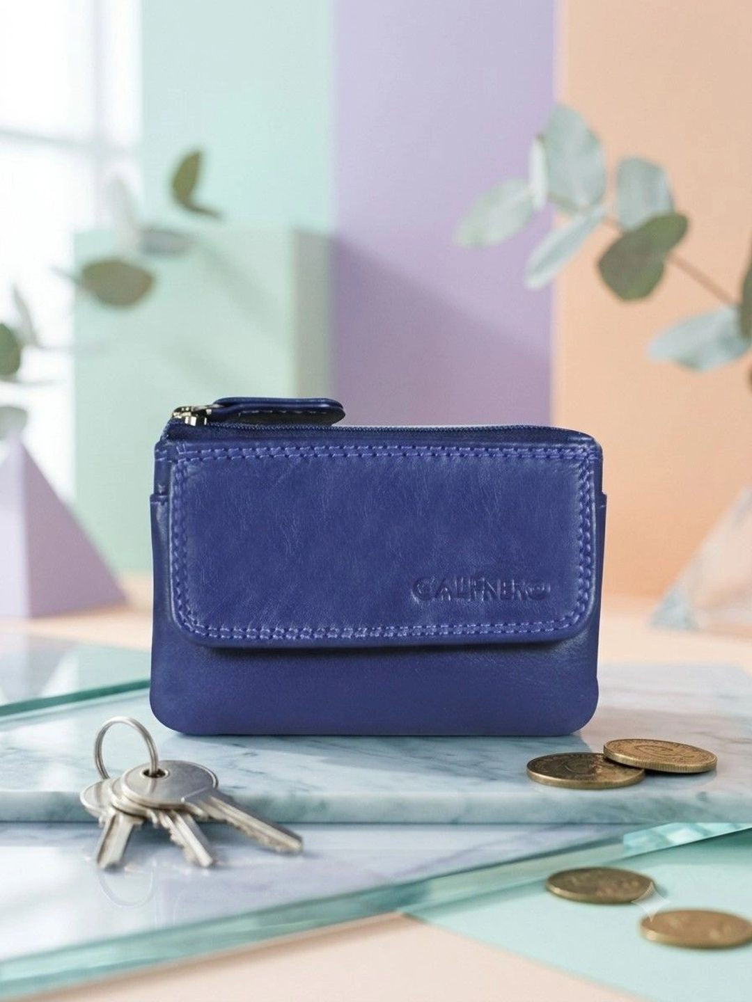 CALFNERO Unisex Leather Zip Around Wallet