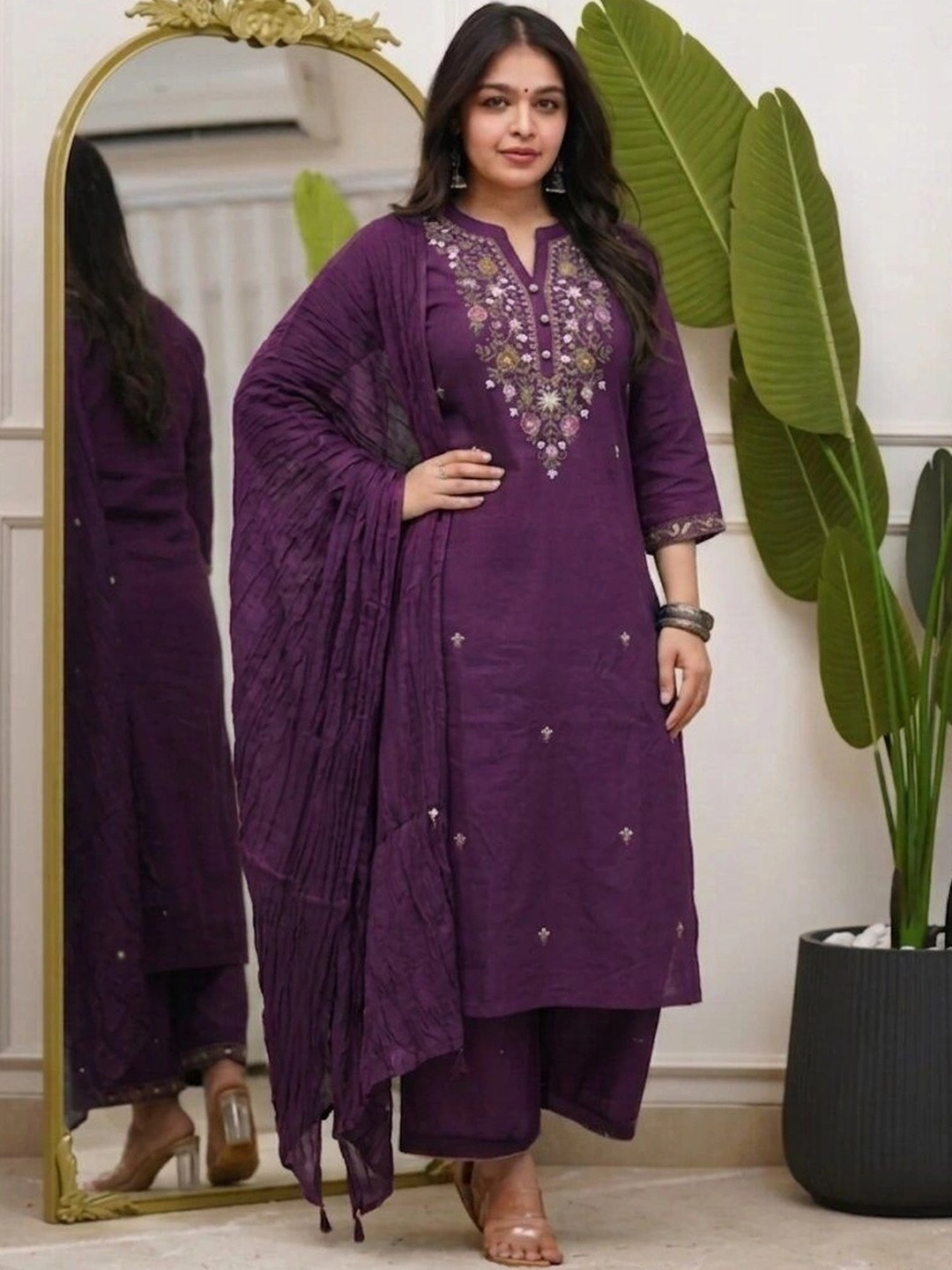 BEAUTYBEATS Women Floral Embroidered Regular Thread Work Kurta with Trousers & With Dupatta