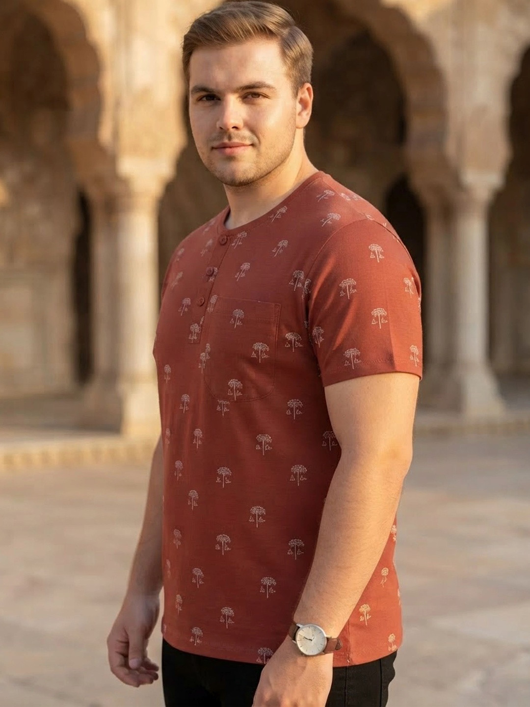 ALARM Men Printed Henley Neck Pockets T-shirt