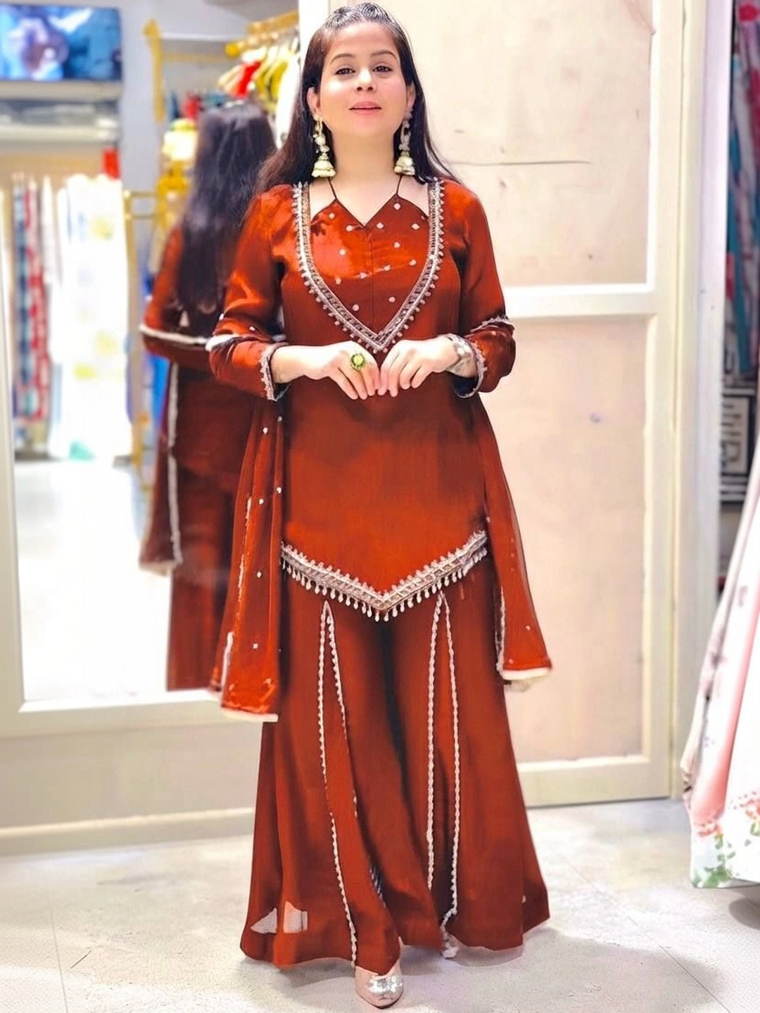 VastraBazaar Women Ethnic Motifs Embroidered Regular Gotta Patti Pure Silk Kurta with Palazzos & With Dupatta