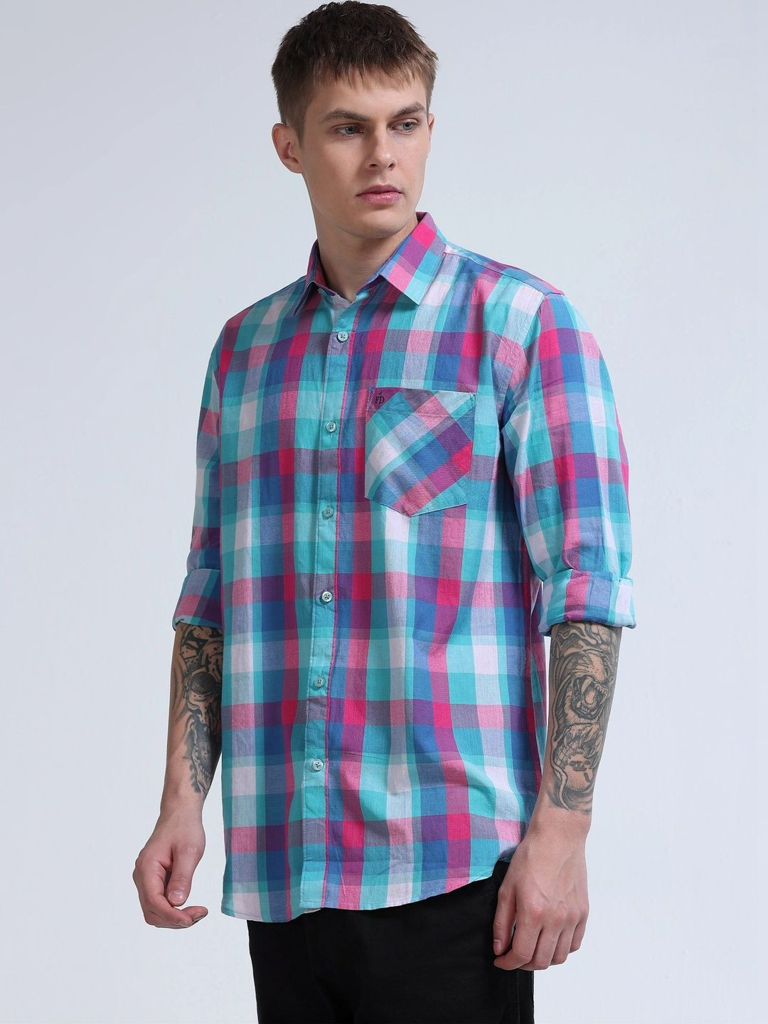 FashionDistrict Men Comfort Sheer Checked Casual Shirt