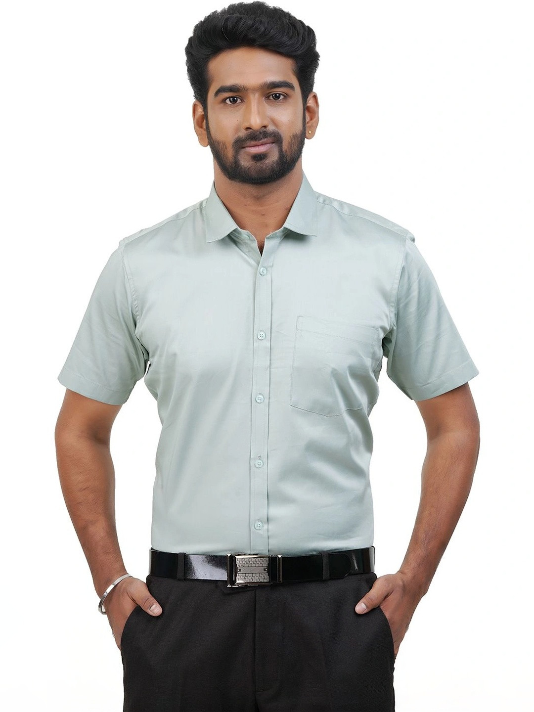 Ethazh Men's Solid Regular Fit Half-Sleeve Casual Shirt
