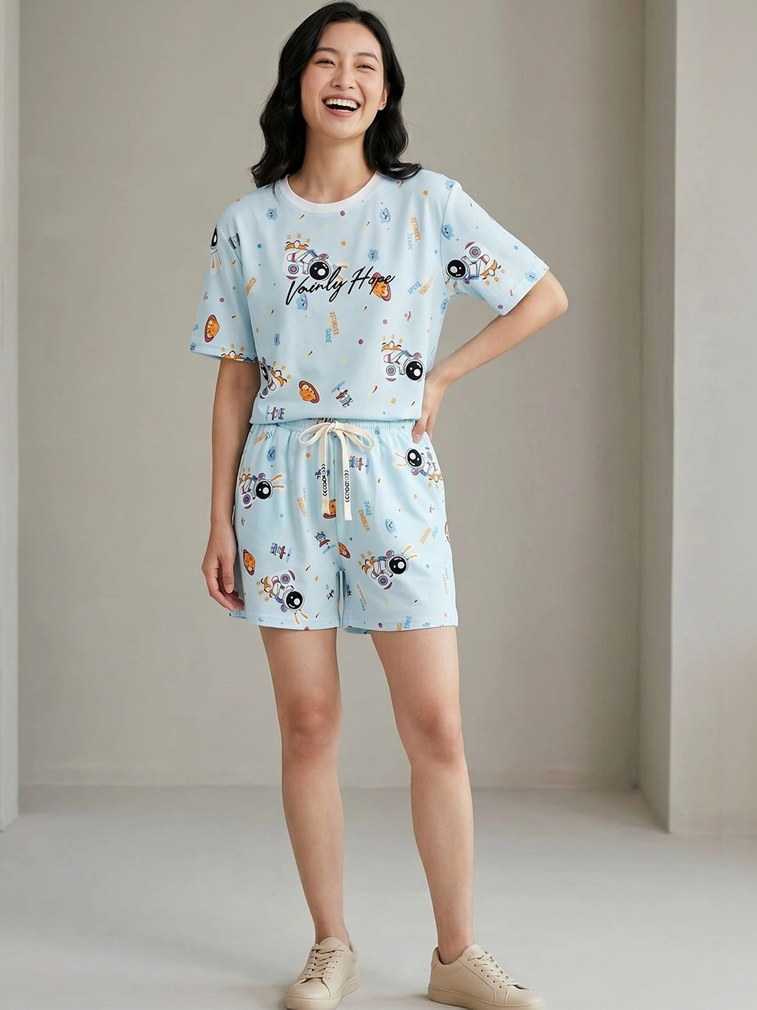 Lugo Women Cream Orange Heart Printed Top And Shorts Set