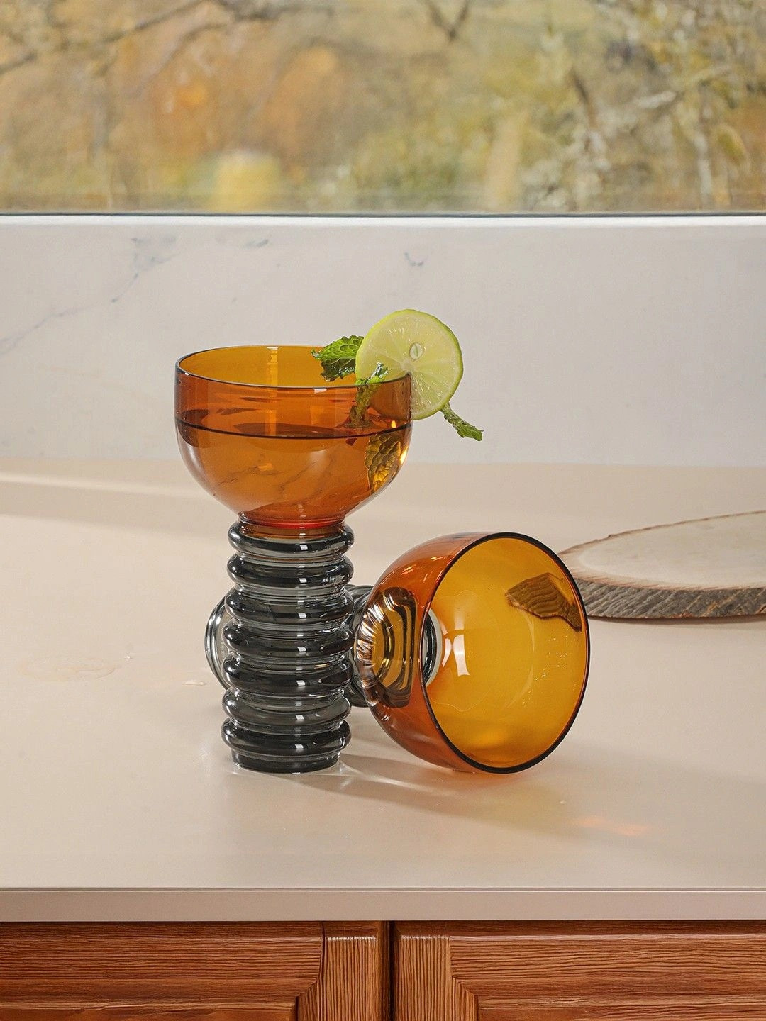 Troveas Brown & Black 2 Pieces Texture Amber Eclipse Cocktail Glasses