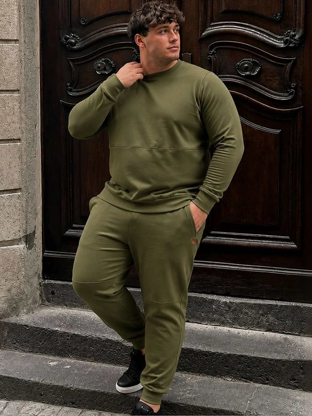Metronaut Long Sleeve Round Neck Tracksuits