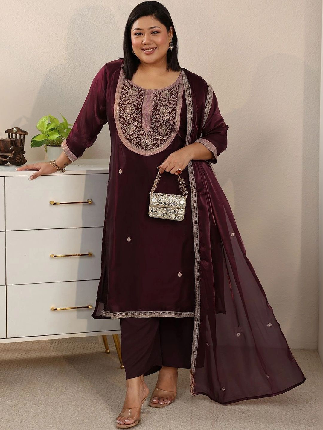 EXTRA LOVE BY LIBAS Women Ethnic Motifs Embroidered Regular Thread Work Kurta with Palazzos & With Dupatta