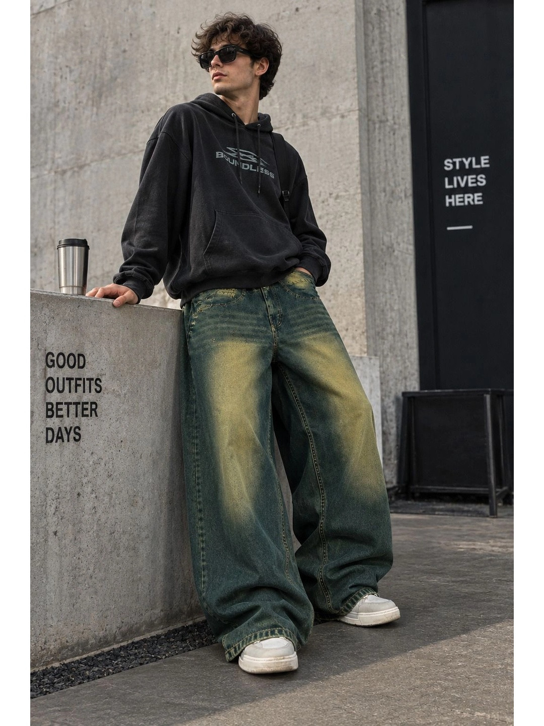 CUTOFF Men Mid-Rise Low Distress Jeans - Image 1