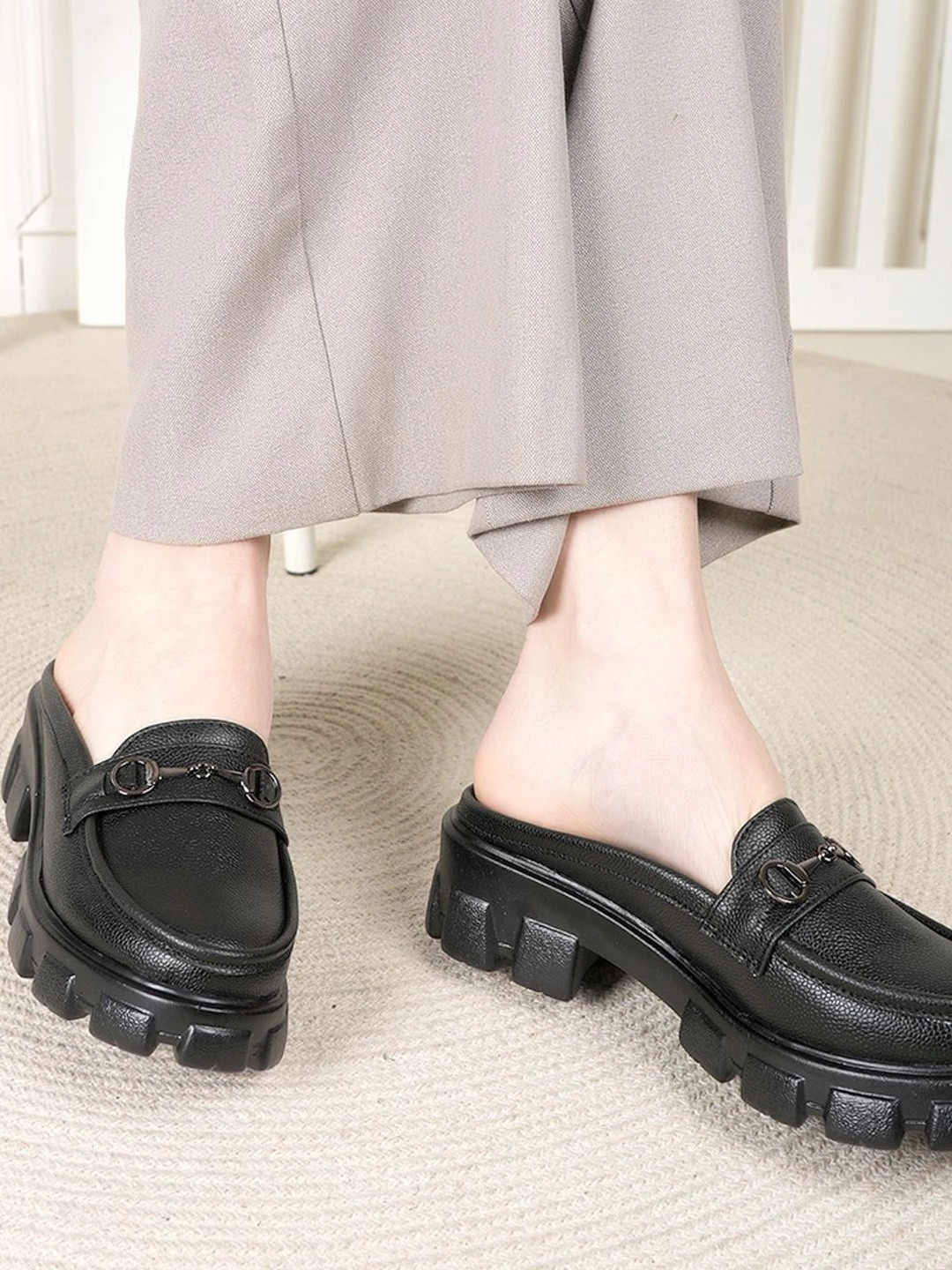 CORSICA Women Textured Mules