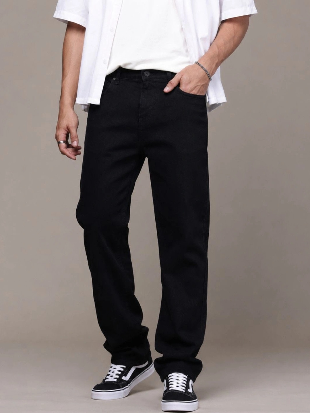 Hyraa Club Men Straight Fit Mid-Rise Jeans