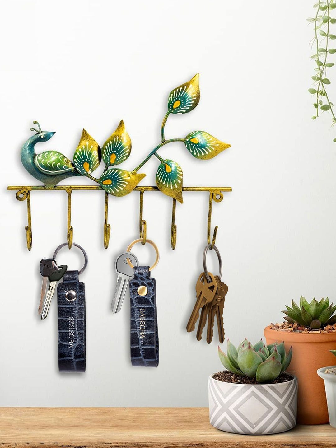 Sassora Set Of 2 Textured Leather Key Chains