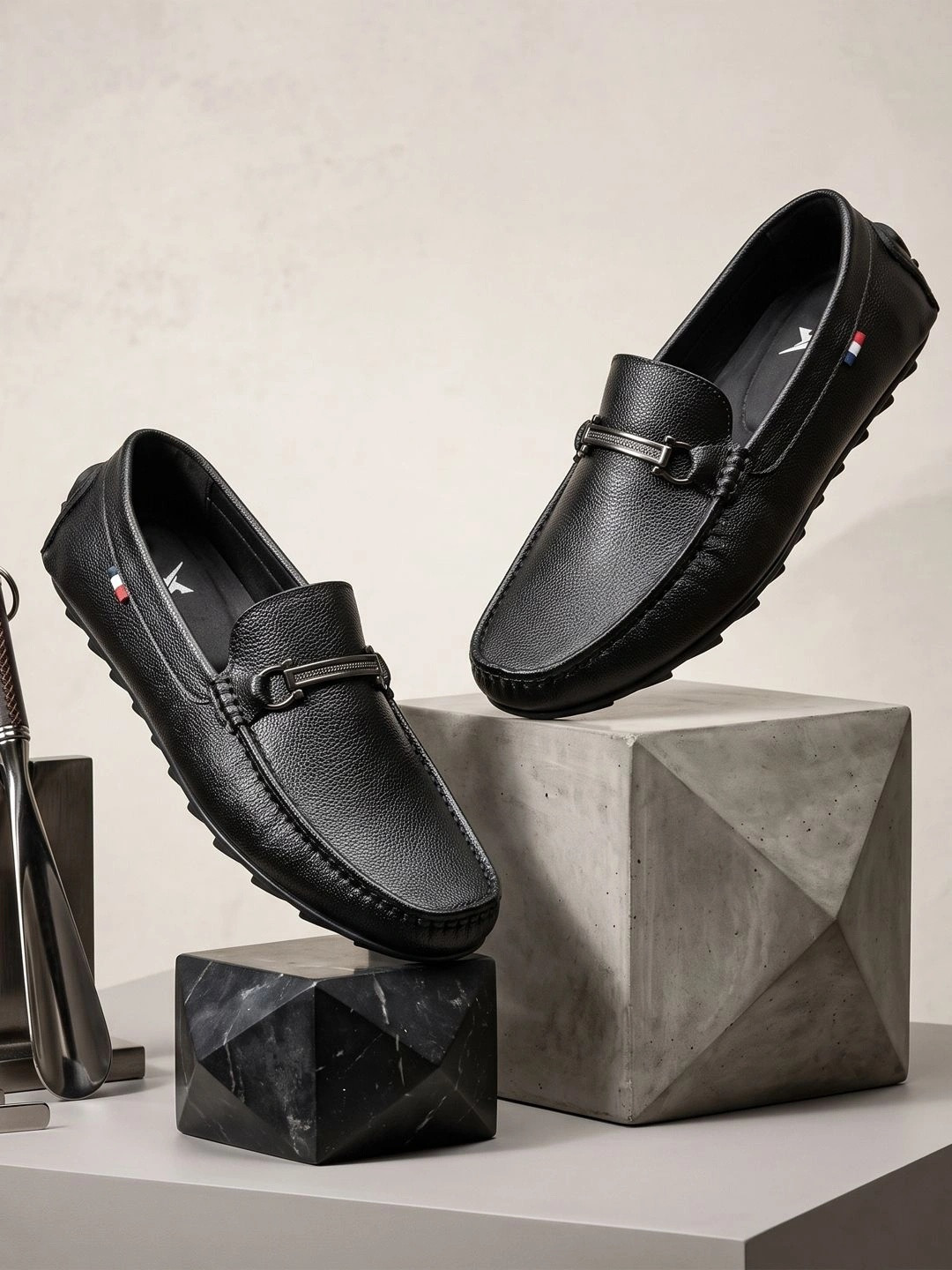 KRAASA Men Textured Driving Shoes