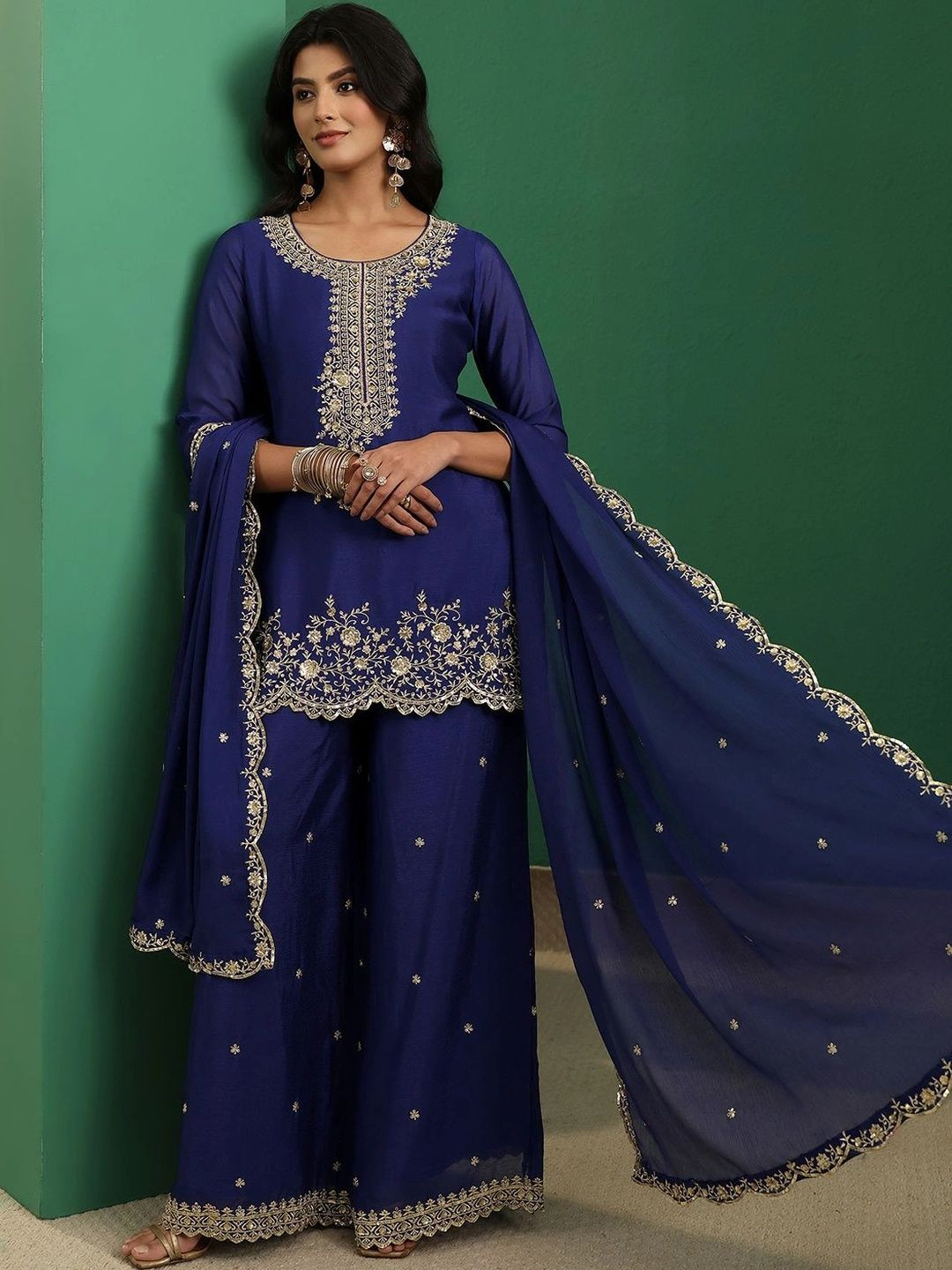 Libas Women Ethnic Motifs Embroidered Regular Kurta with Sharara & With Dupatta