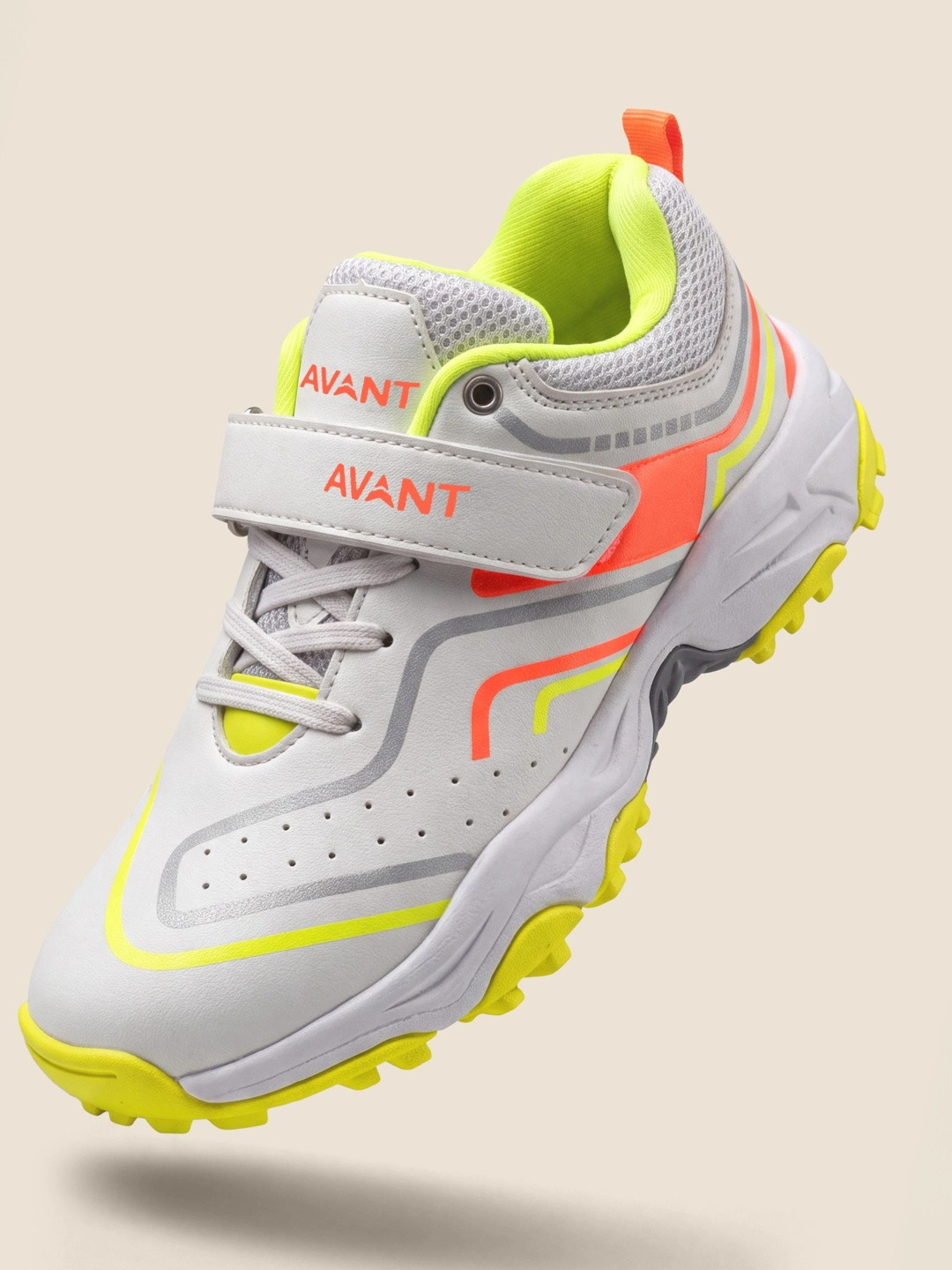 AVANT Kid's Impact Cricket Shoes - White