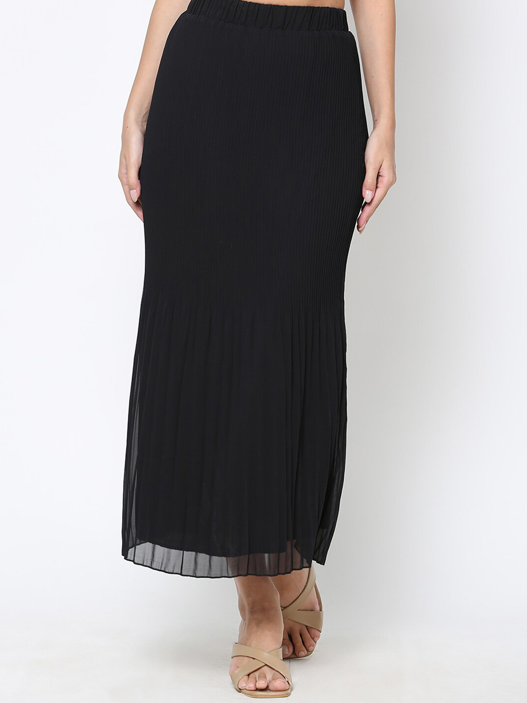 DRIRO Women Black Solid Pleated Midi Pencil Skirt