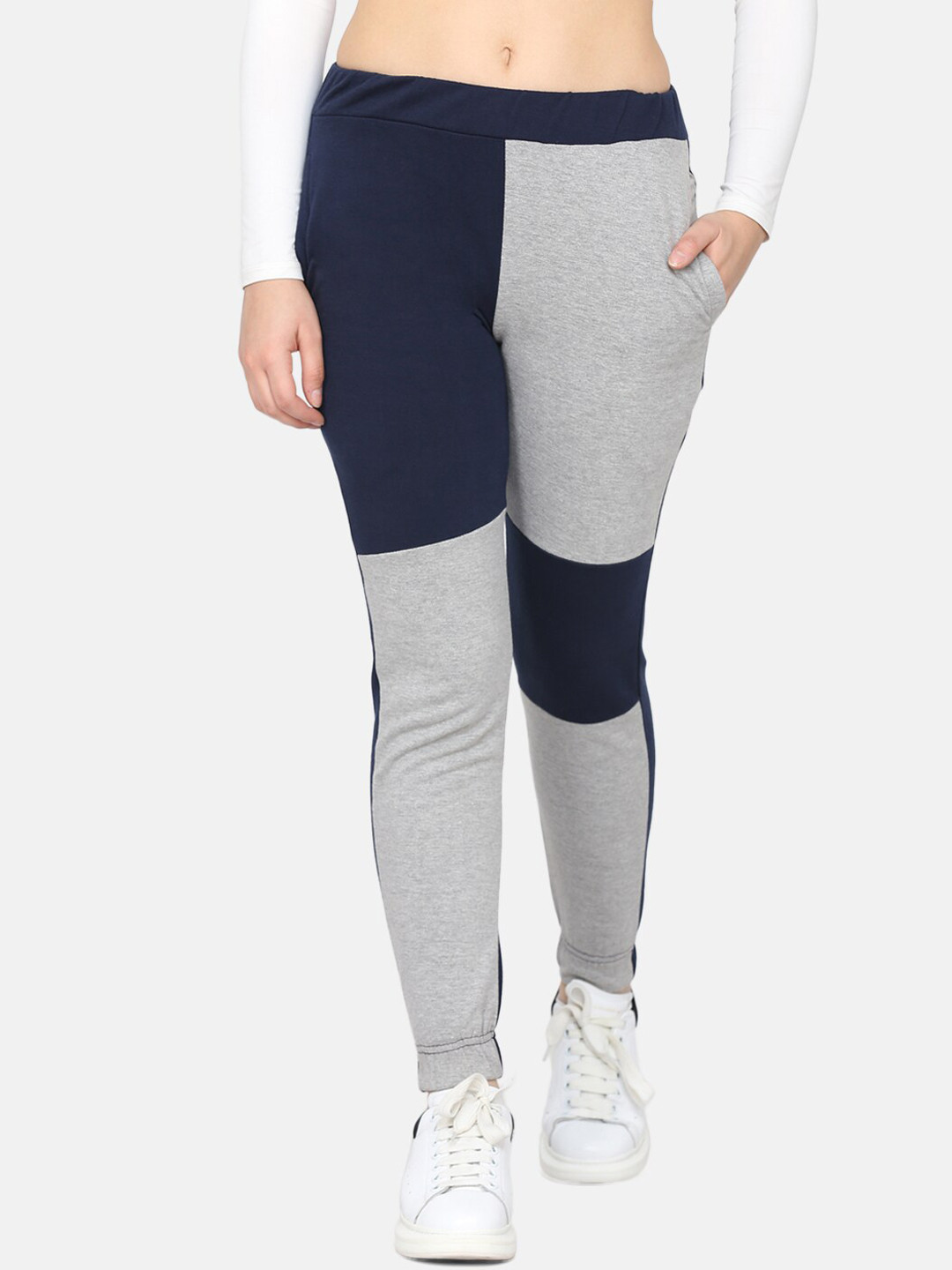 DELAN Women Navy Blue & Grey Color-Blocked Jogger