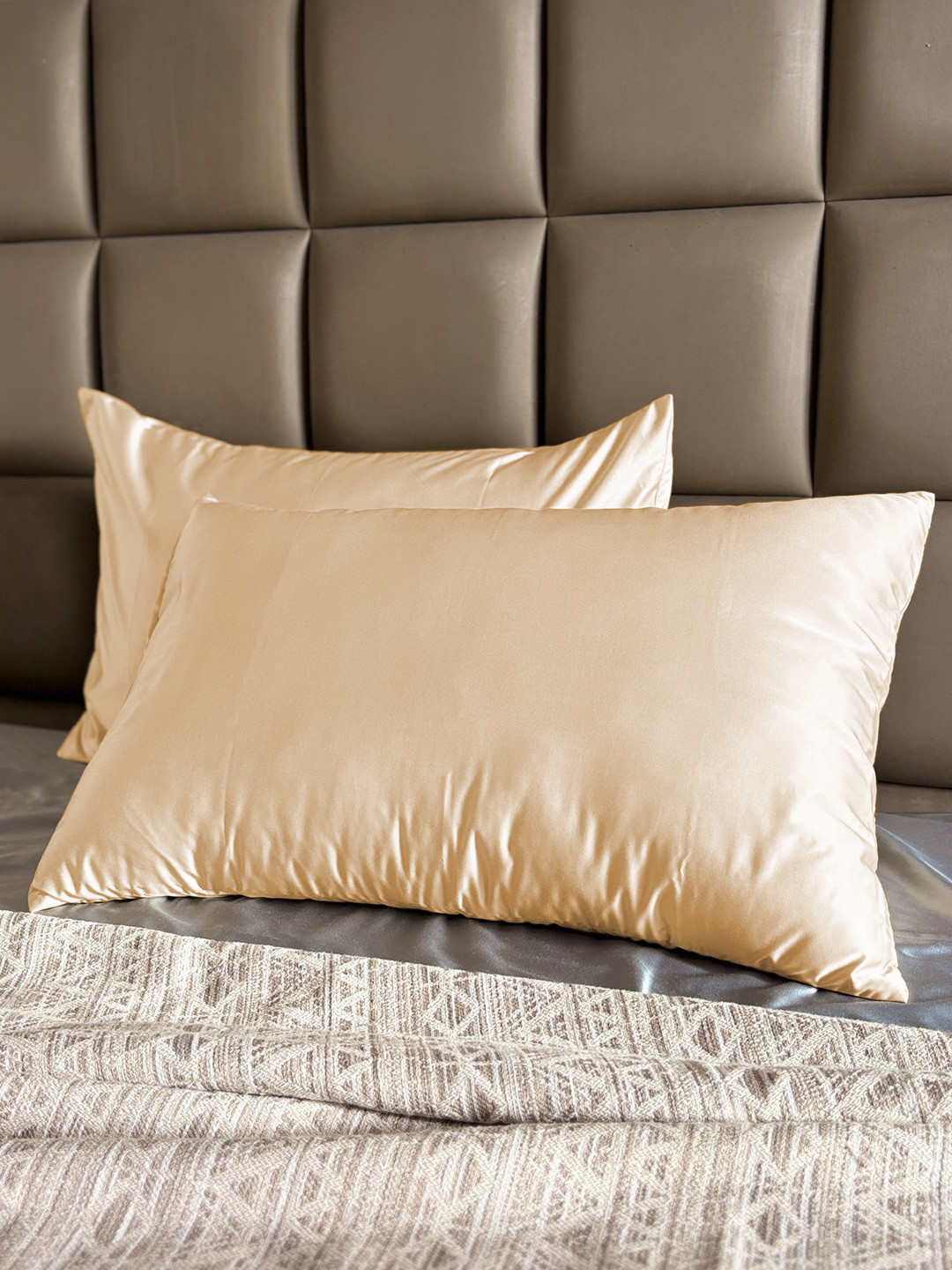 Seevo Set Of 2 Gold 400 TC Satin Pillow Covers