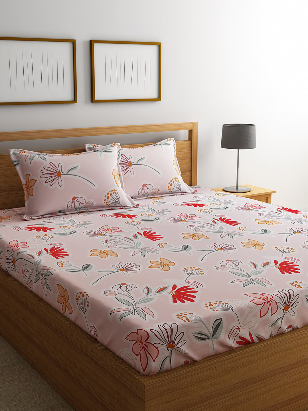 URBAN DREAM Pink & Orange Floral 210 TC Queen Bedsheet with 2 Pillow Covers