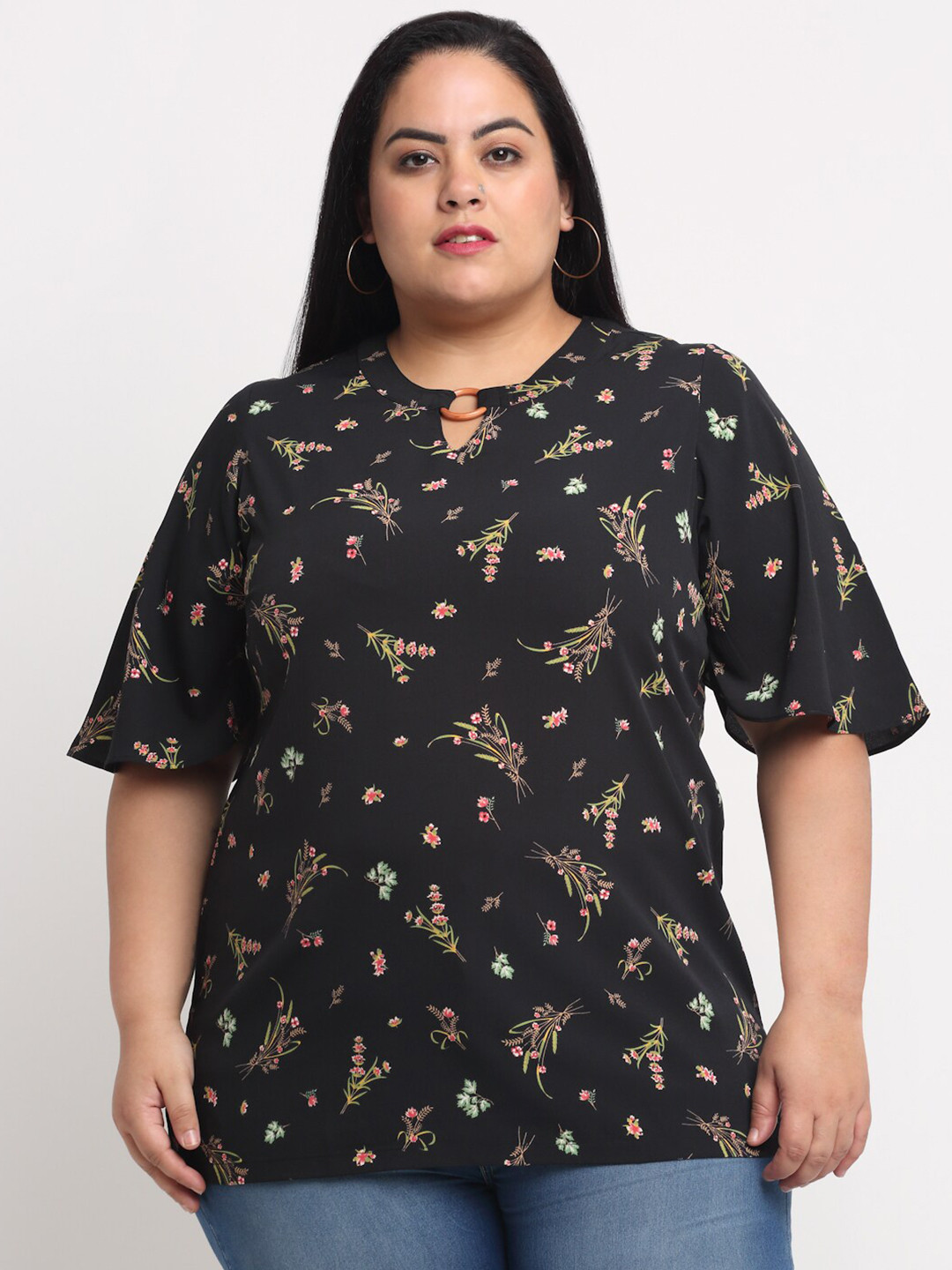 plusS Black Plus Size Floral Print Top