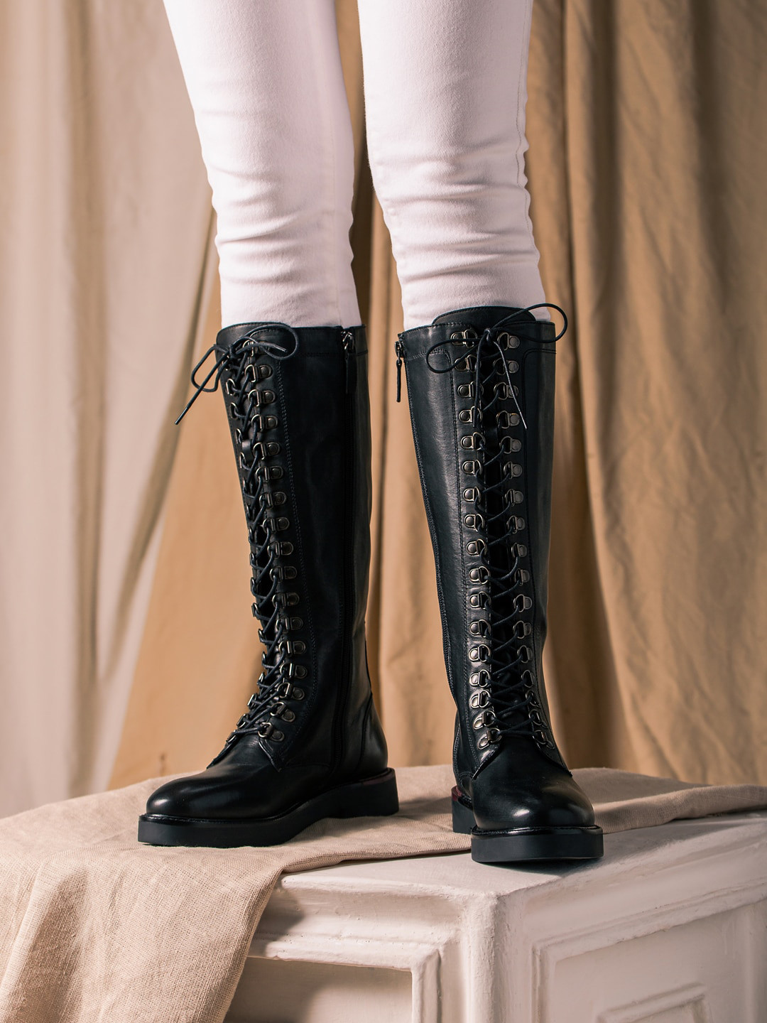 Saint G Black Leather Lace Up Detail High-Top Regular Boots