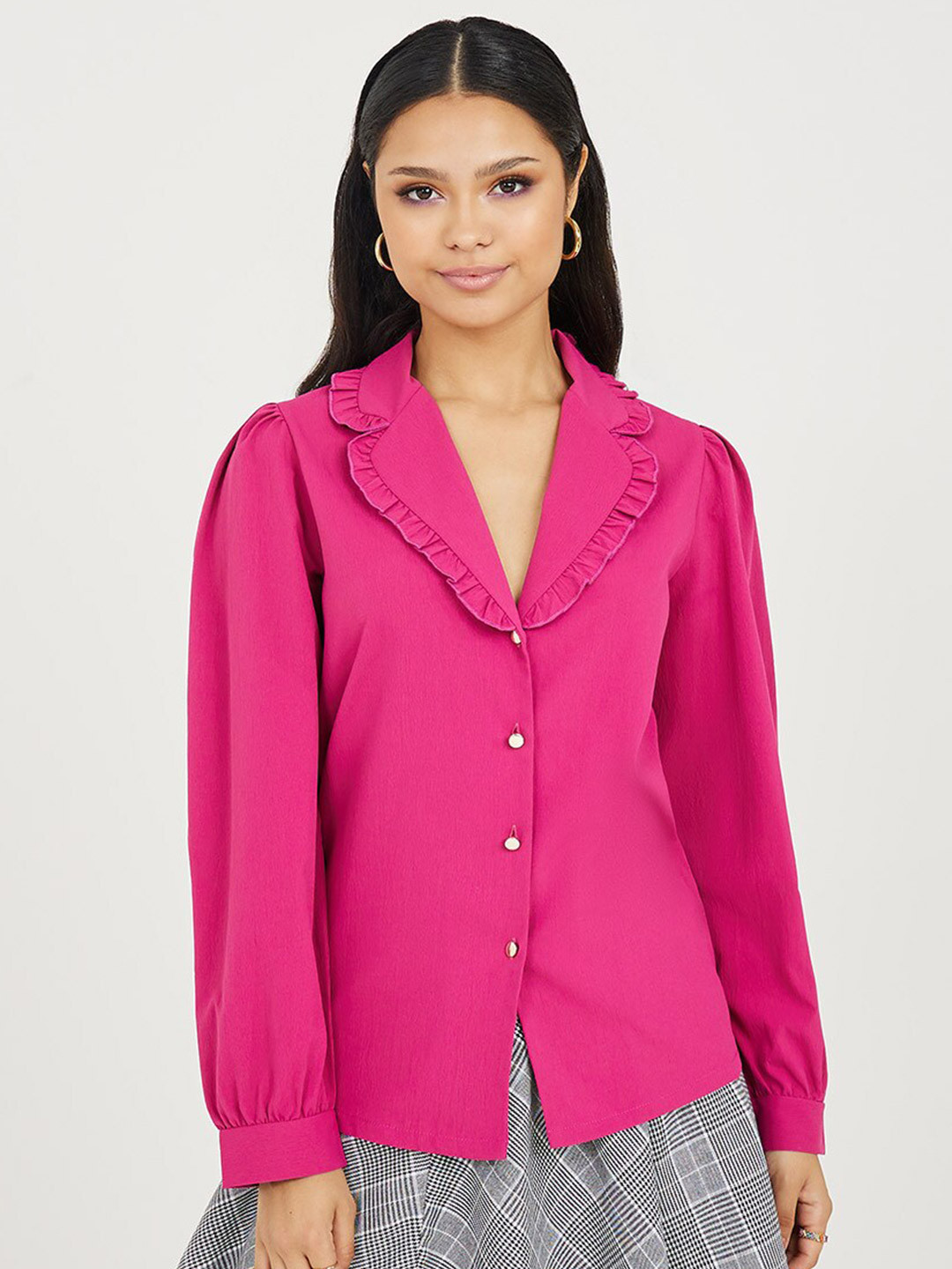 Styli Woman Long Sleeves Frill Collar Detail Crinkle Crepe Blouse