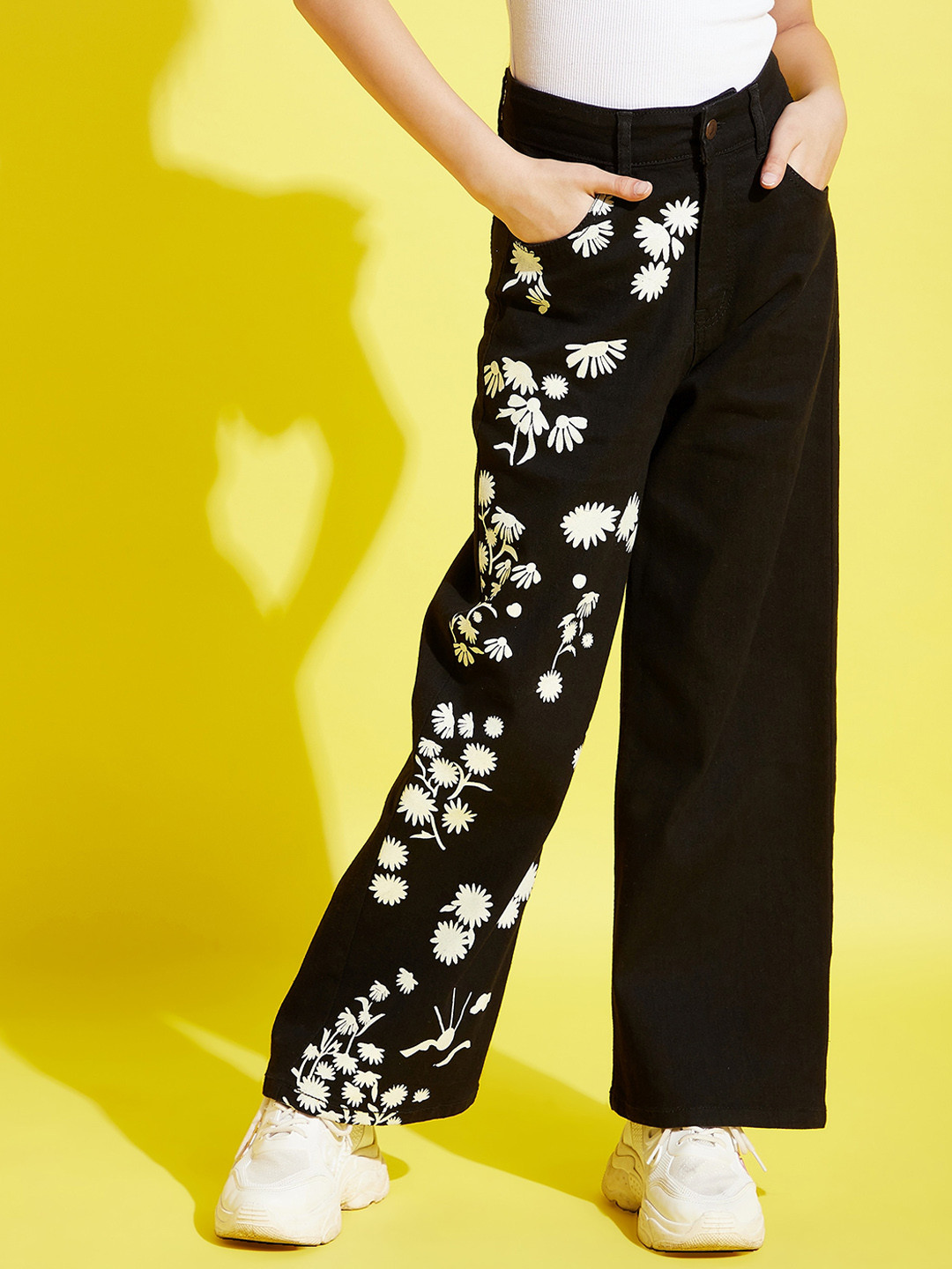 Noh Voh - SASSAFRAS Kids Girls Black  Flower Print Comfort Jeans
