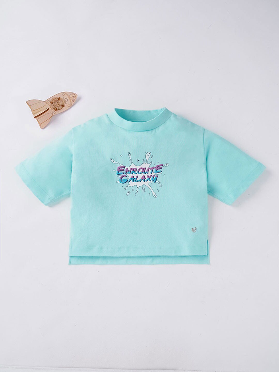 Ed-a-Mamma Girls Blue Typography Printed Pure Cotton Boxy T-shirt