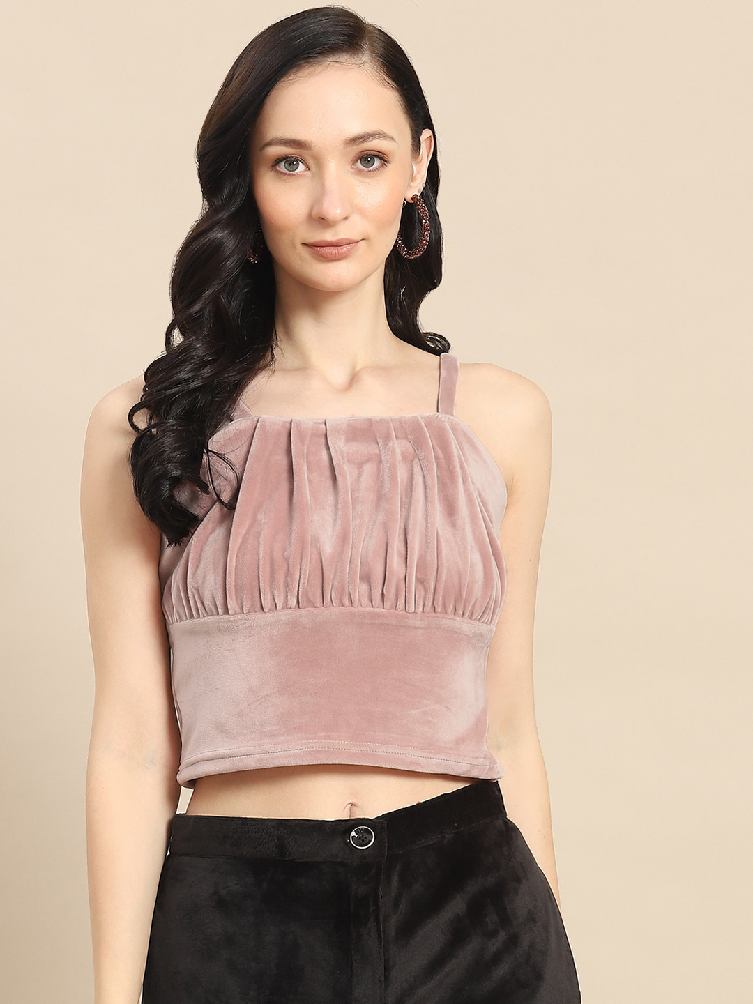 WoowZerz Pink Solid Ruched Velvet Crop Top