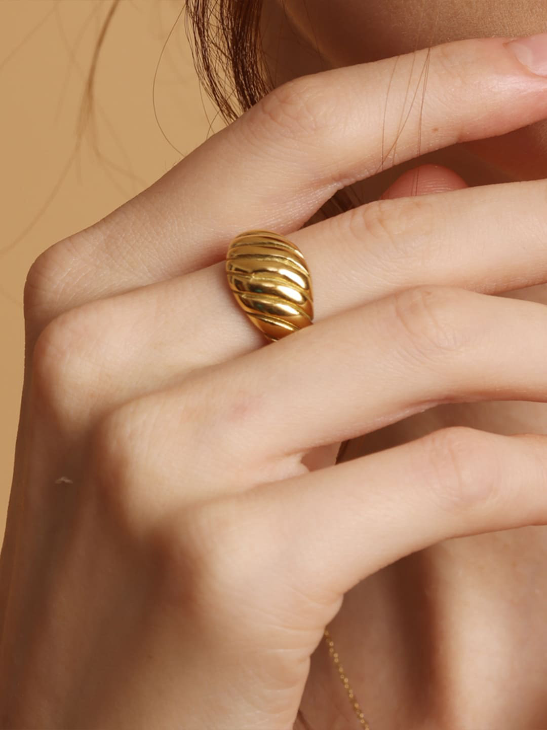 PALMONAS Gold-Plated Croissant Dome-Charm Finger Ring