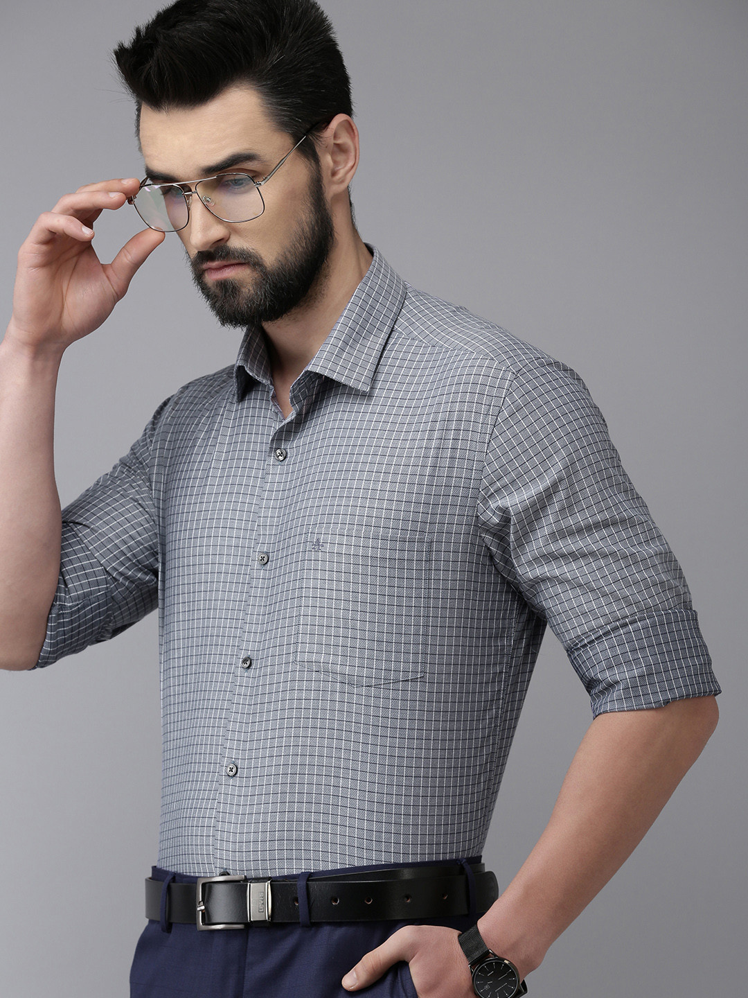Arrow Men Grey & Navy Blue Slim Fit Checked Pure Cotton Formal Shirt