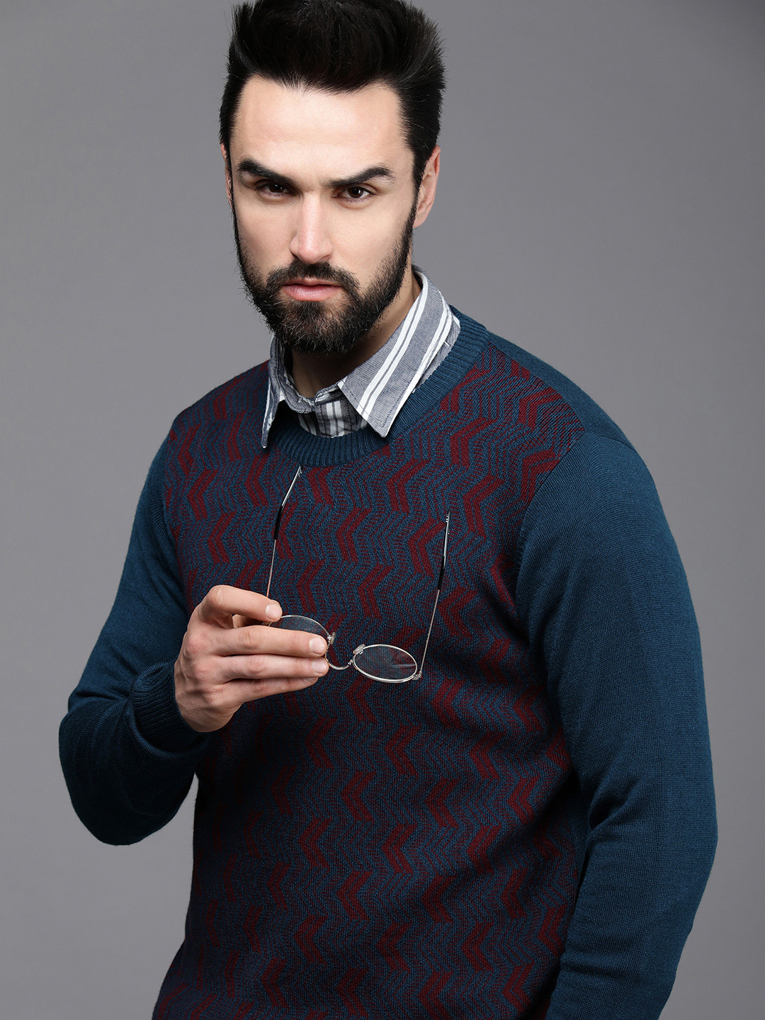 Raymond Men Teal Blue & Burgundy Chevron Printed Pullover