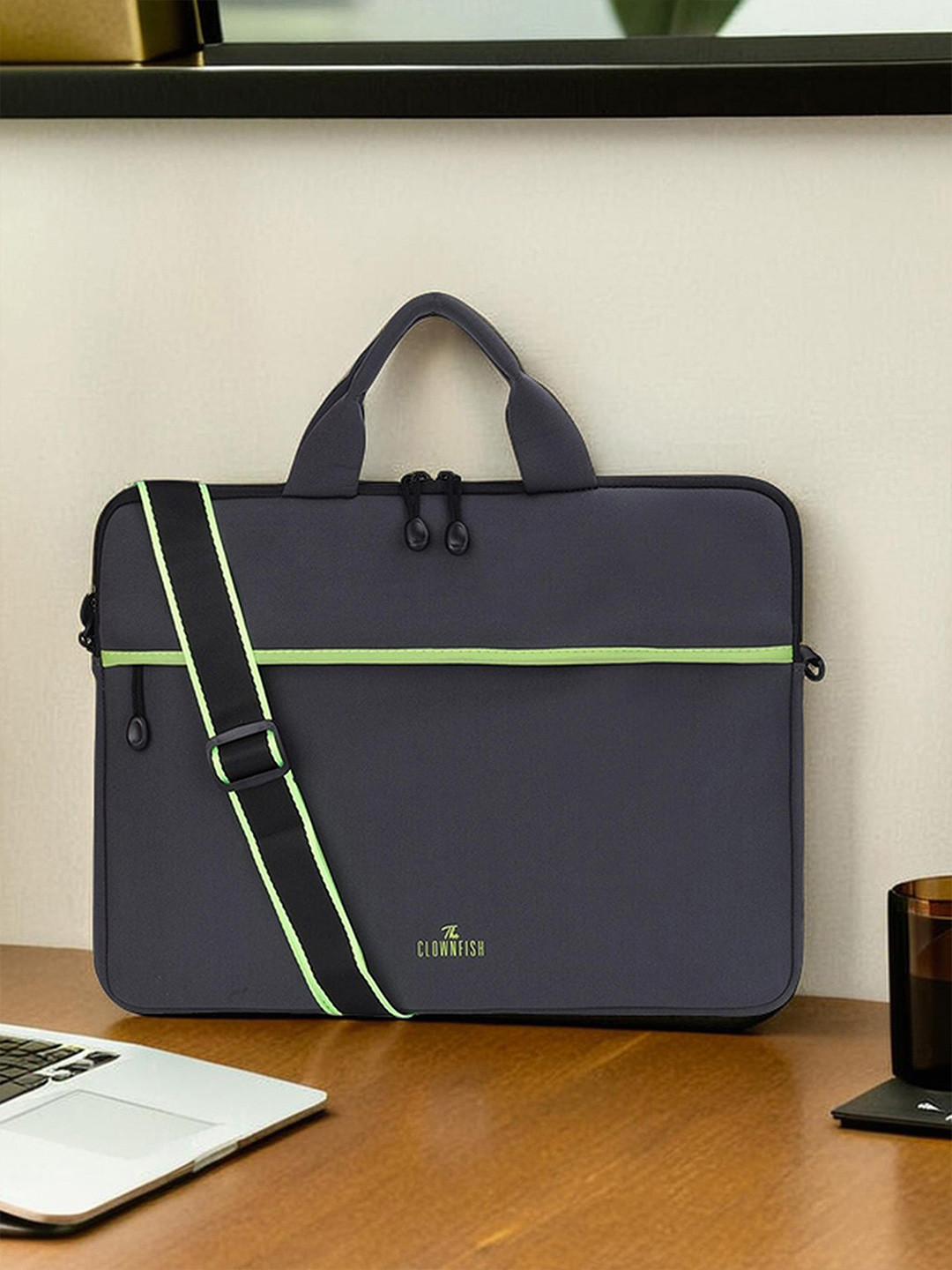 THE CLOWNFISH Lucas Unisex Grey Solid Laptop Sleeve