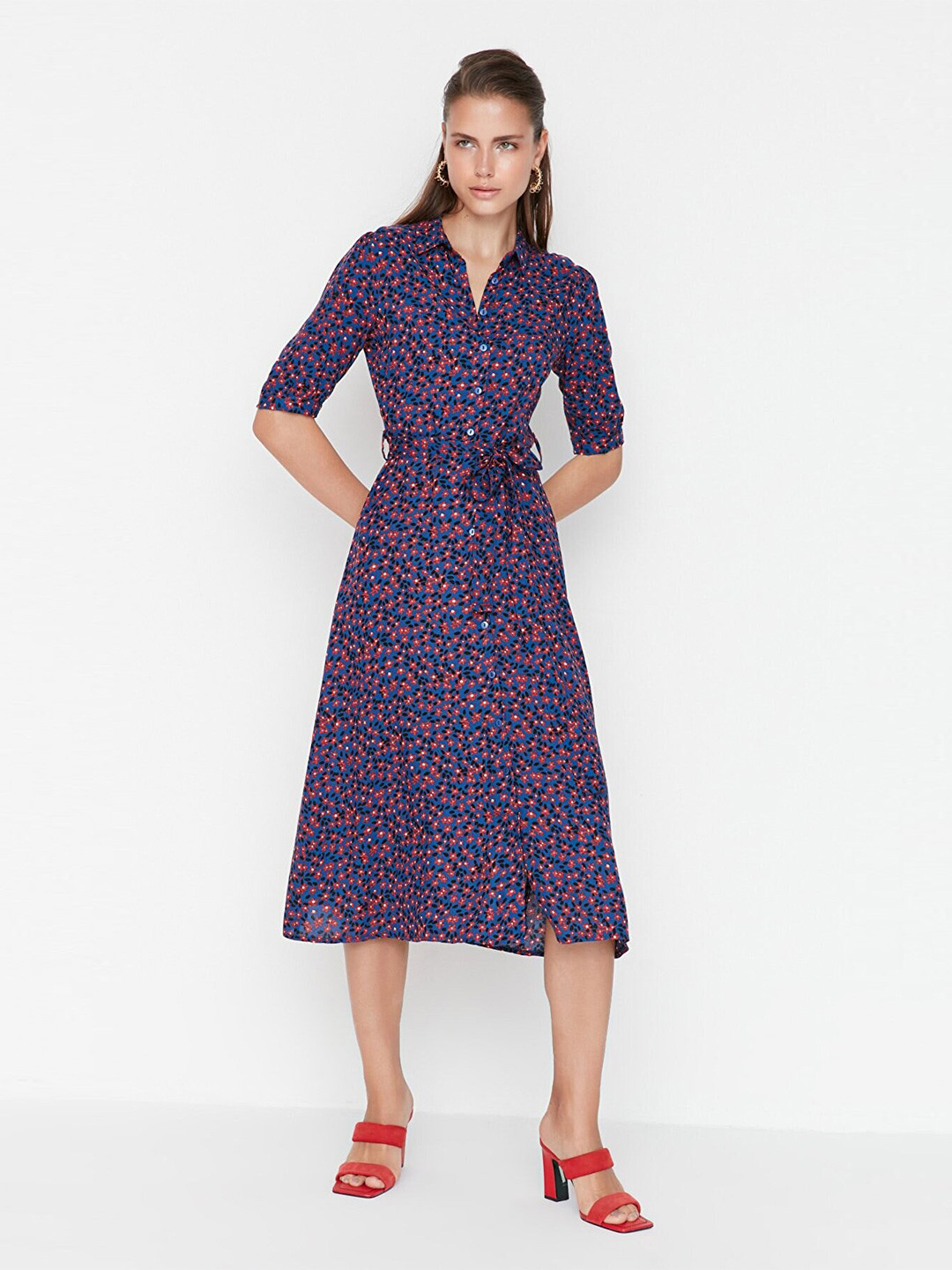 Trendyol Women Blue & Coral Floral Printed Shirt Midi Dress