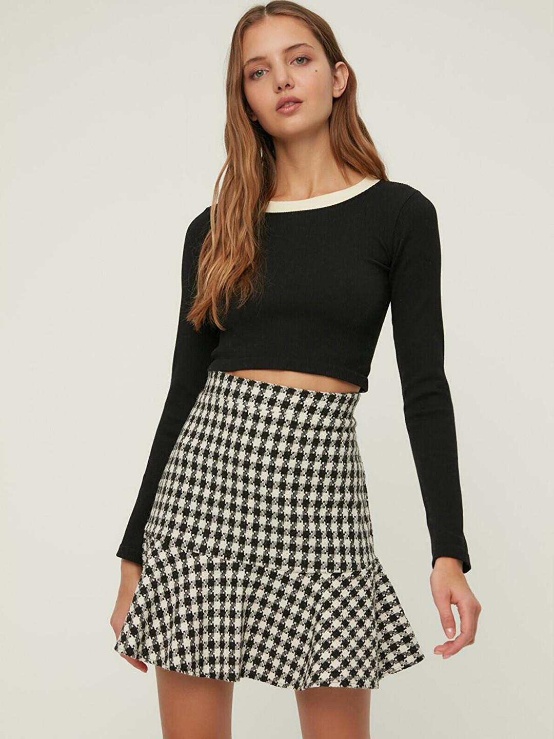 Trendyol Women Black & White Checks A-Line Mini Skirts