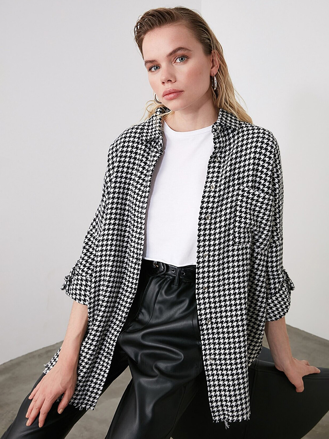 Trendyol Women Black And White Gingham Check Long Sleeves Regular Fit Casual Shirt