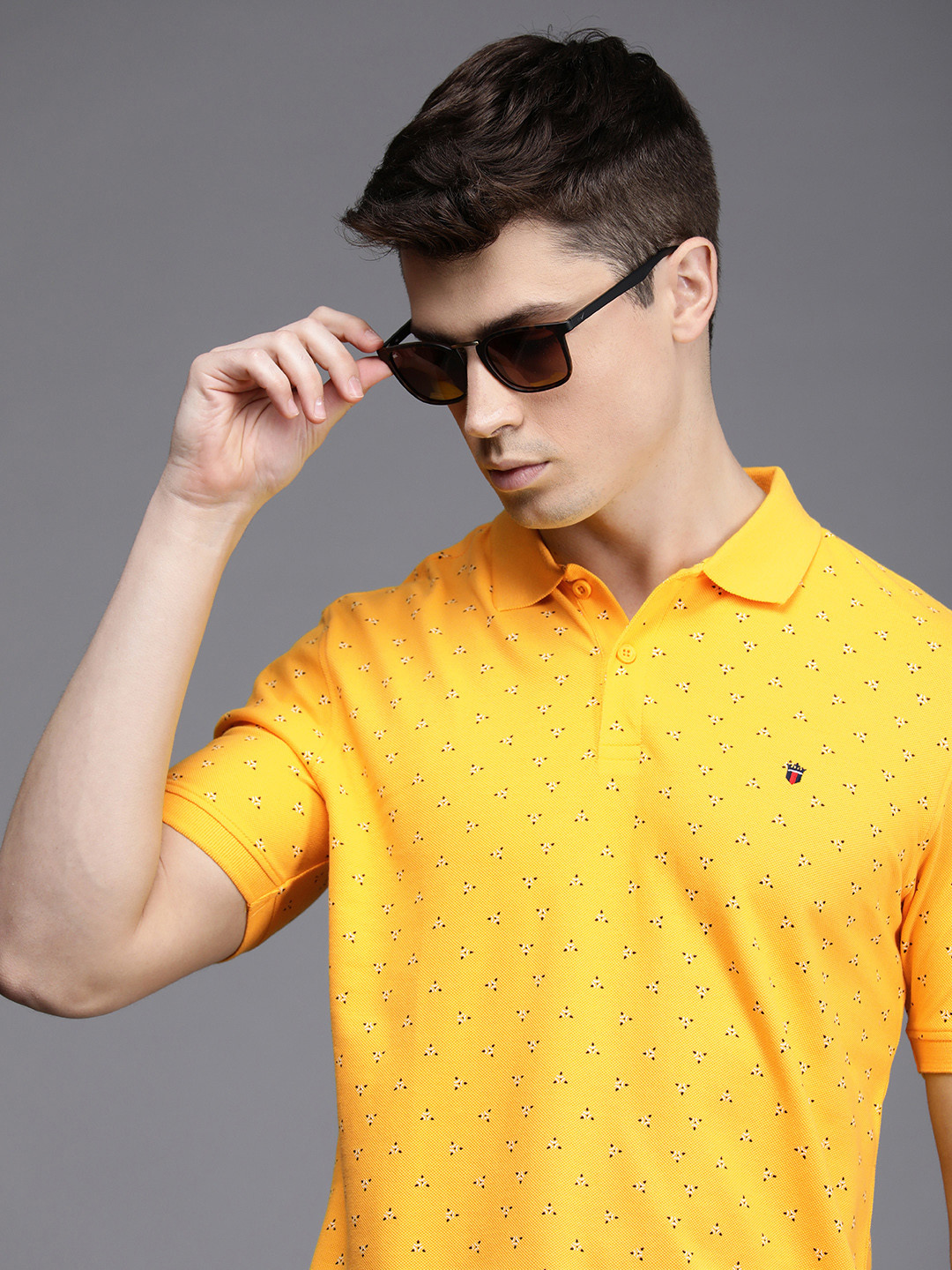Louis Philippe Sport Men Yellow & Black Printed Polo Collar Pure Cotton Slim Fit T-shirt