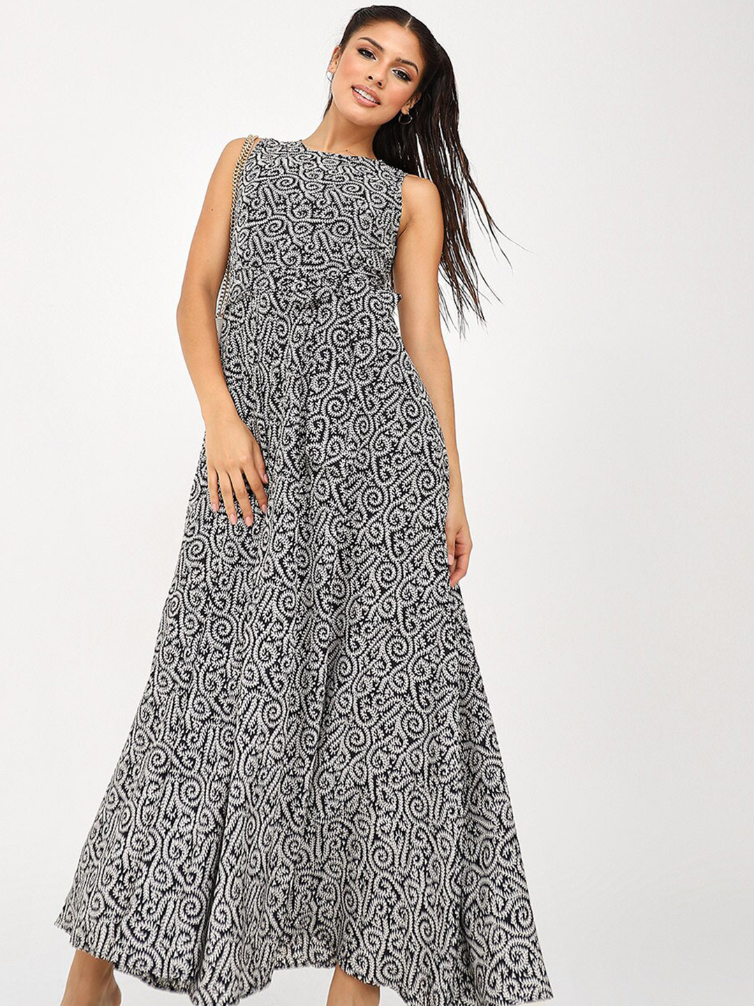Styli Black & White AOP Print Sleeveless A-Line Maxi Dress with Self Tie-Up Detail