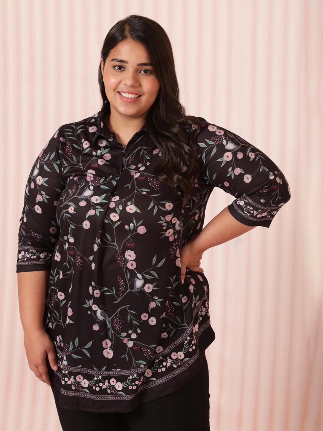 Amydus Women Plus Size Black & Pink Floral Printed Top