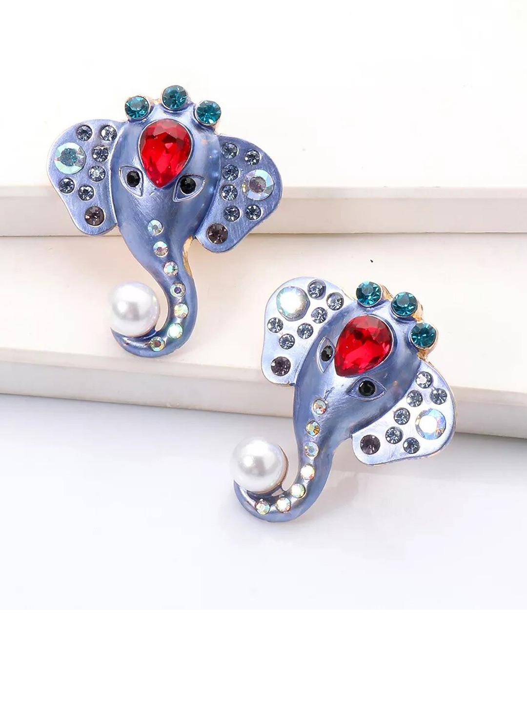 AVANT-GARDE PARIS Women Blue Animal Shaped Studs Earrings