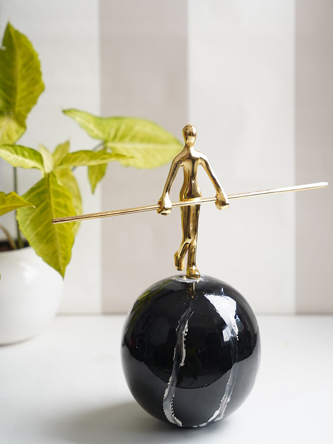 Folkstorys Believe in Yourself Black Metal Metallic Living Room Tiny Showpiece - 12 Inches