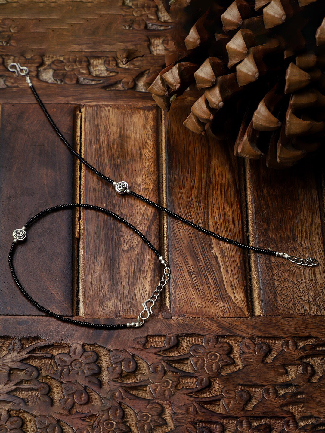 VENI Silver-Plated & Black Artificial Beads Anklets