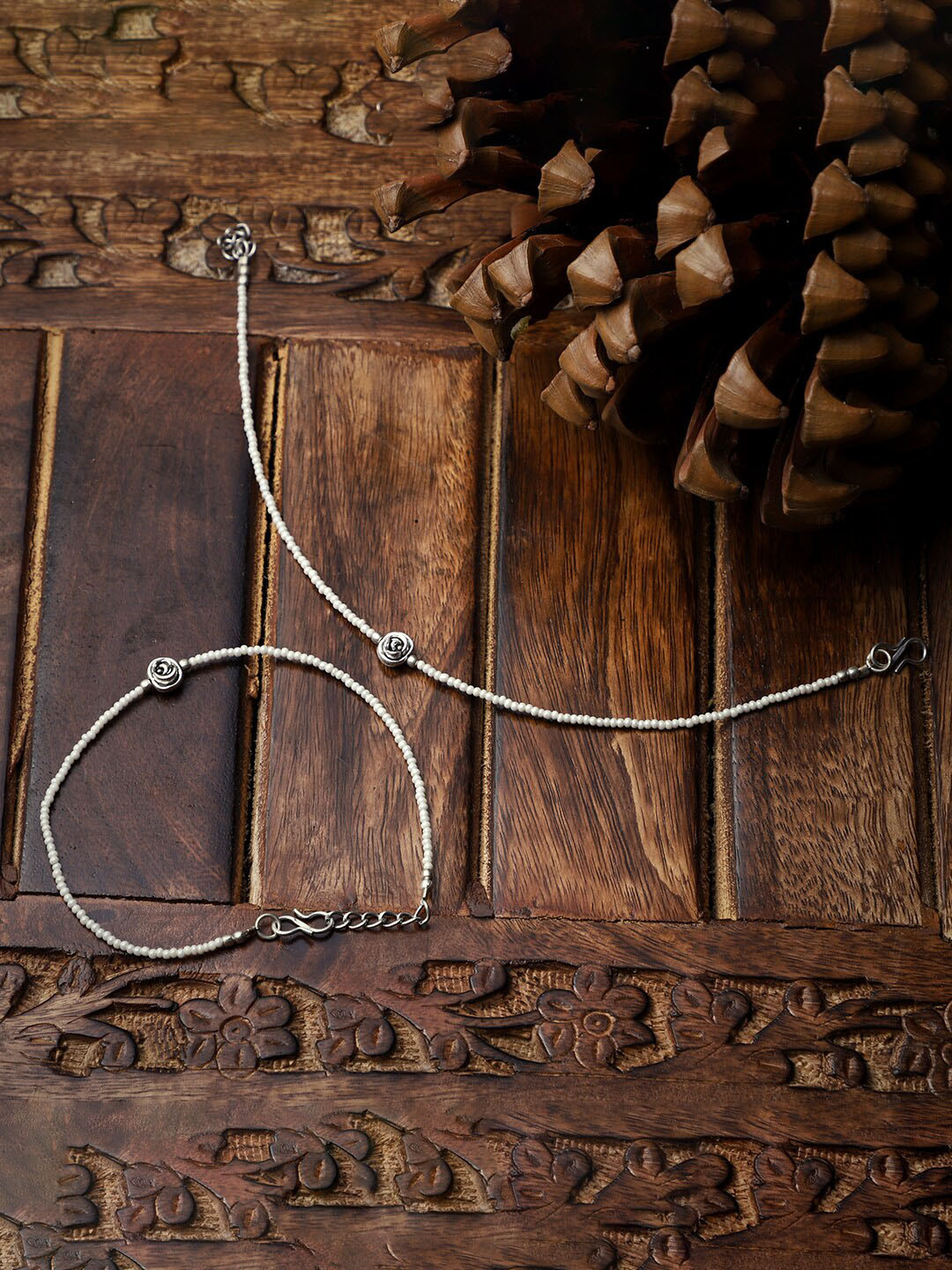VENI Set of 2 Oxidized Silver-Plated White Beaded Evil Eye Anklet