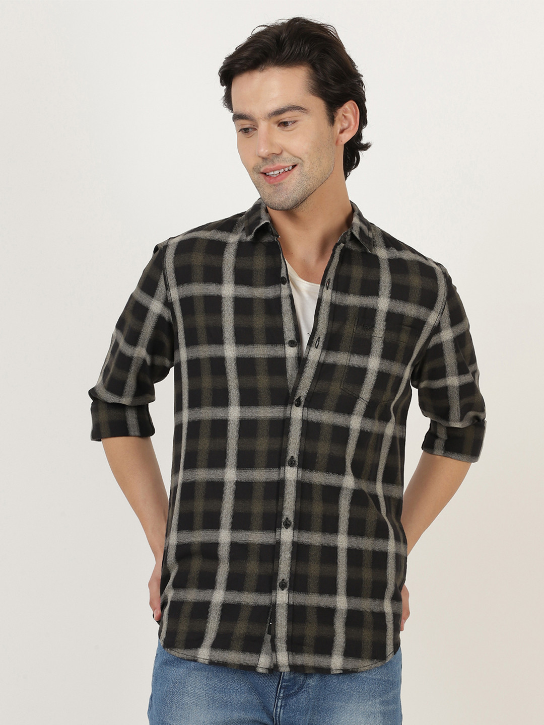Lee Men Black Slim Fit Tartan Checked Casual Cotton Shirt