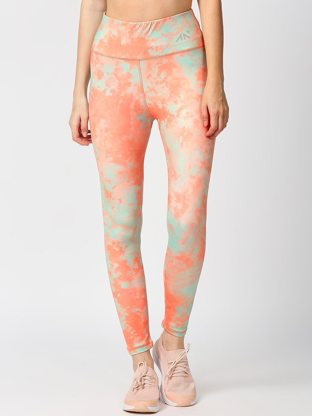 AESTHETIC NATION Women Peach-Coloured & Sea Green Dyed Ankle-Length Rapid-Dry Tights