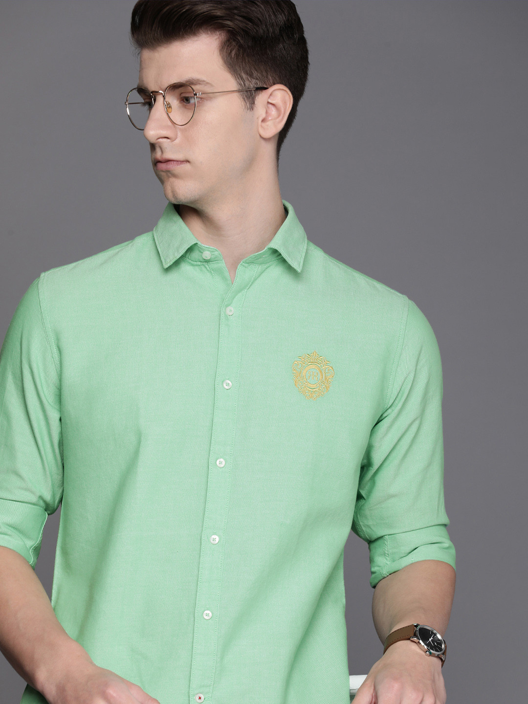 Raymond Solid Slim Fit Pure Cotton Casual Shirt